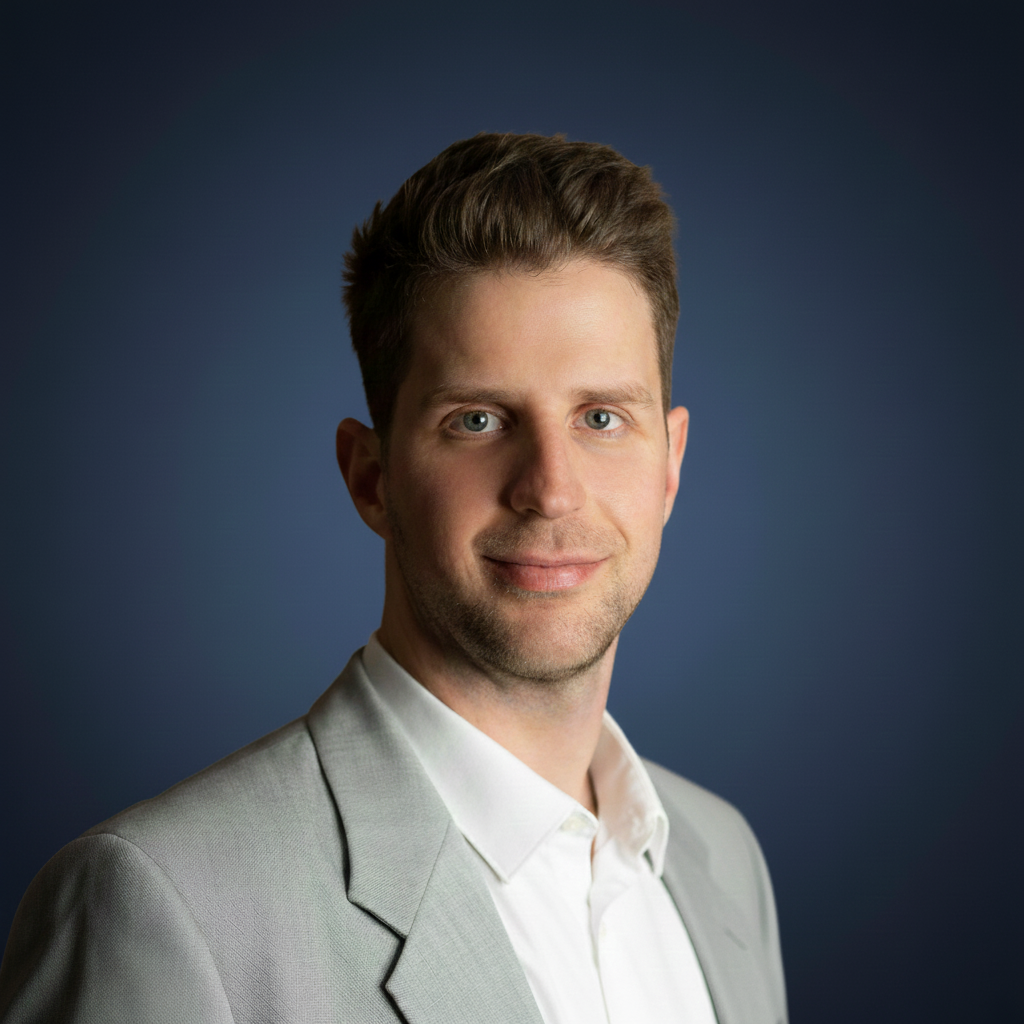 Maksymilian Pożarowszczyk — Co-Founder & CEO